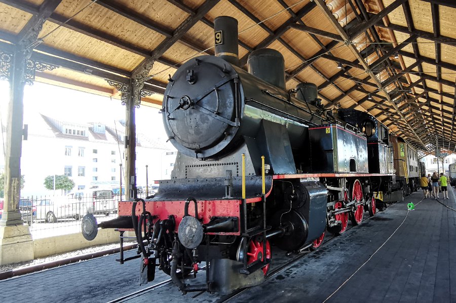 DVZO Lok Bahnhof Bauma (3)